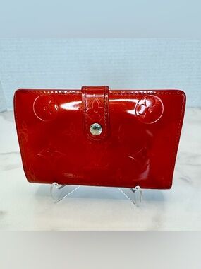 Louis Vuitton Monogram Vernis French Purse Wallet